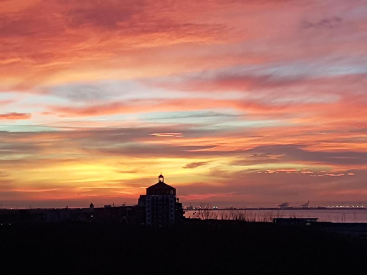 Penthouse Windkracht 10 Aan Het Strand Van Cadzand Zewnętrze zdjęcie